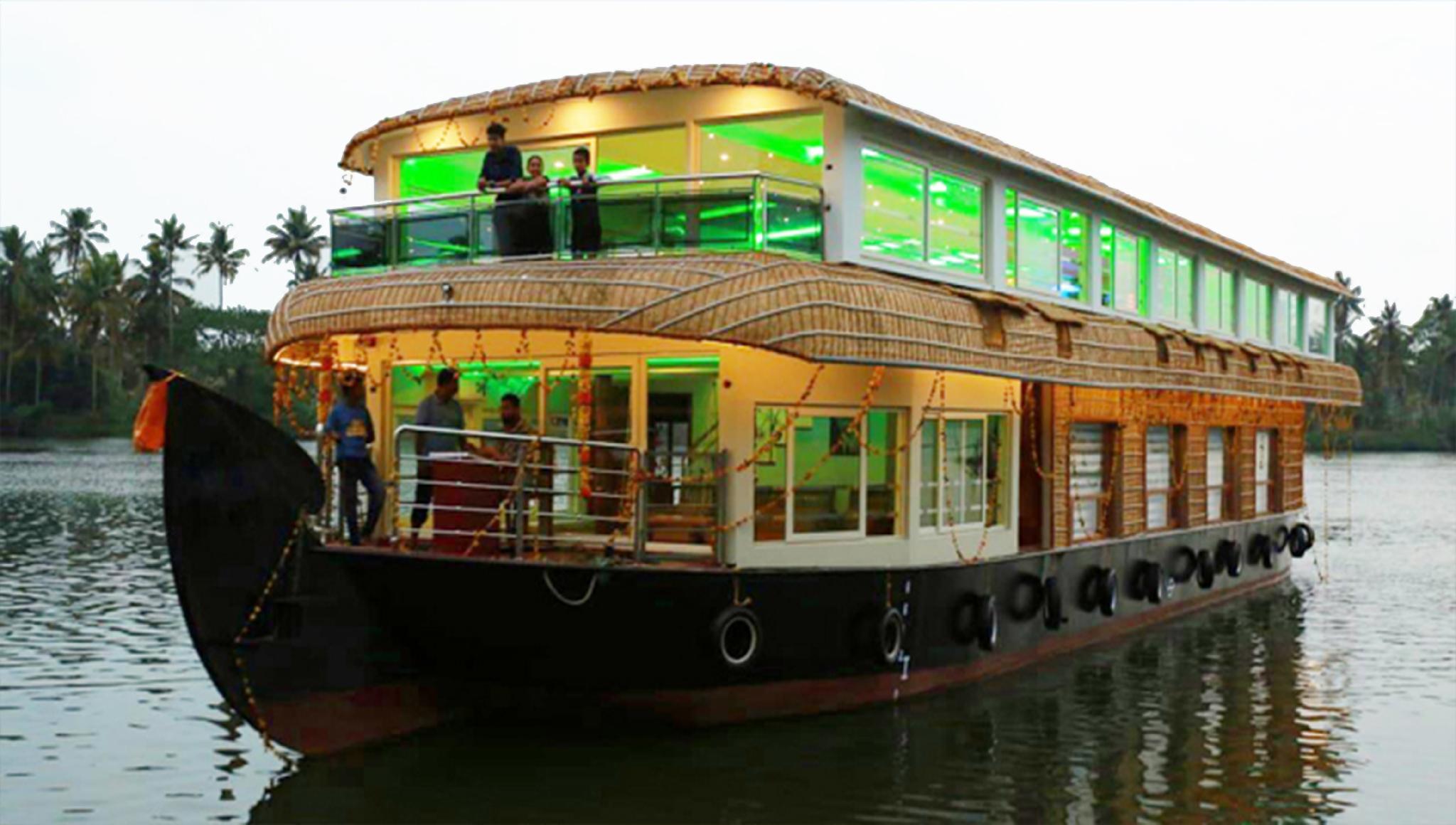 Indraprastham Houseboat - Alappuzha