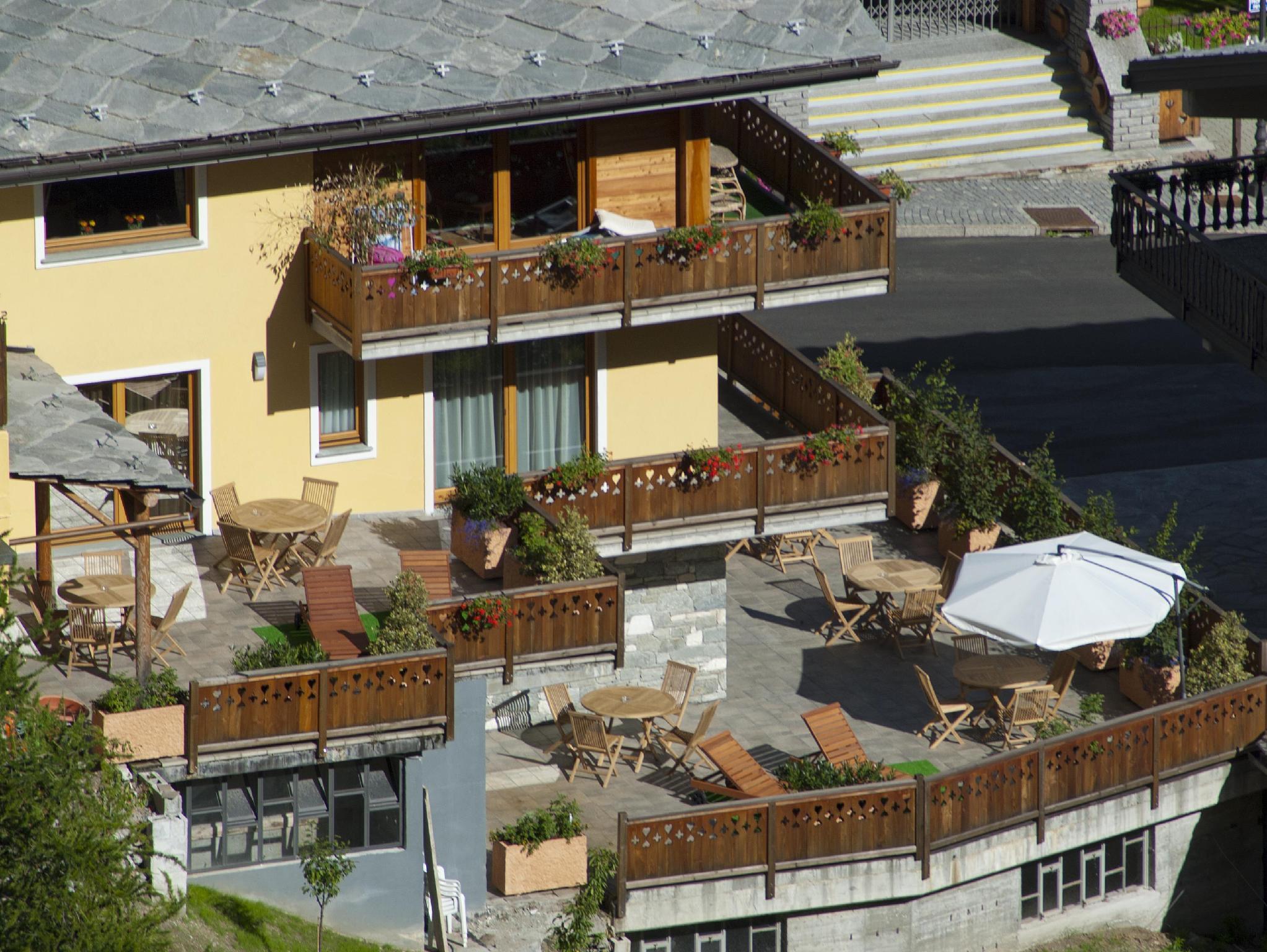 Miramonti Affittacamere Guest House - Valle d'Aosta