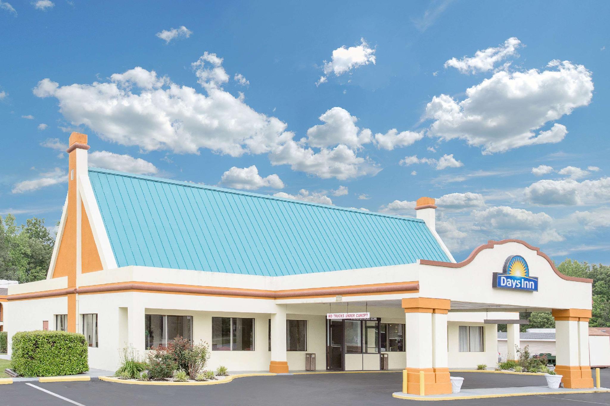 Days Inn By Wyndham Ruther Glen Kings Dominion Area - 하노버