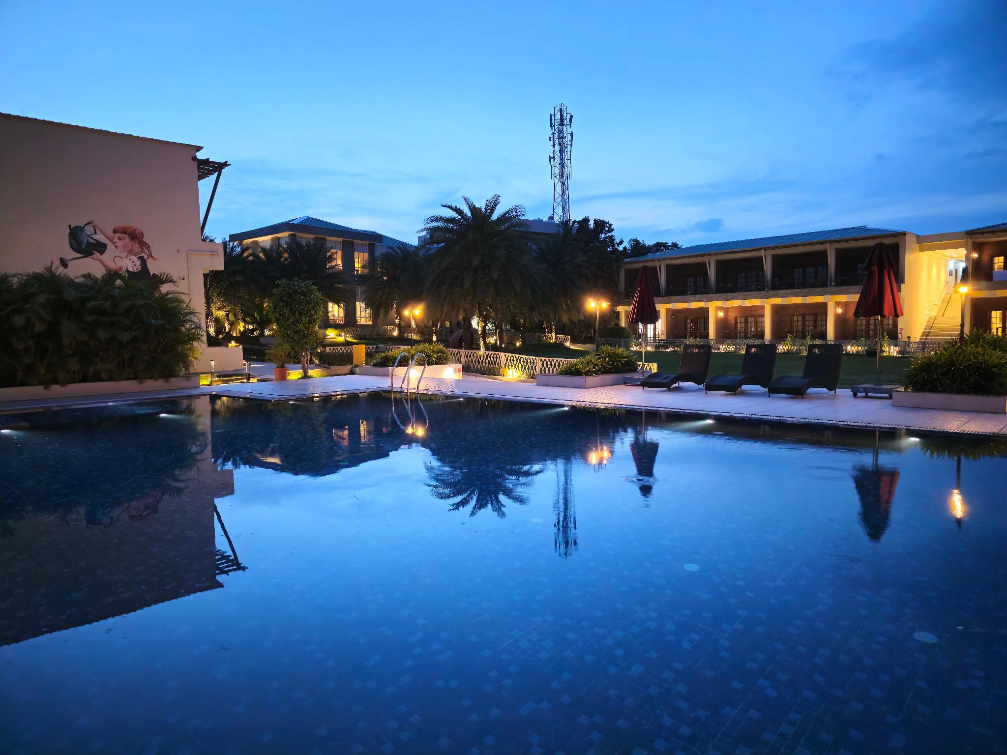 The Creek Boutique Resort & Spa - Jharkhand