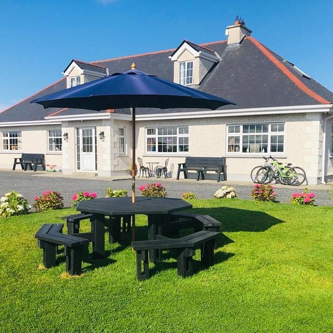 Ross Beach Family Farmhouse Bed & Breakfast - County Mayo