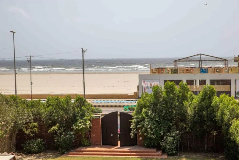 Bondi Beach Resort Karachi - Karāchi
