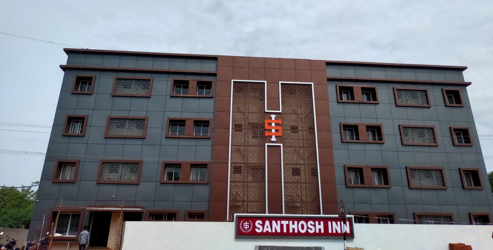 Hotel Santhosh Inn - 韋蘭卡尼