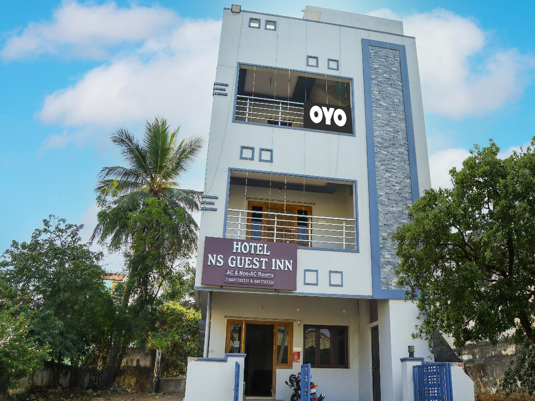 Oyo Flagship 809303 Hotel Ns Guest Inn - 維薩喀巴坦