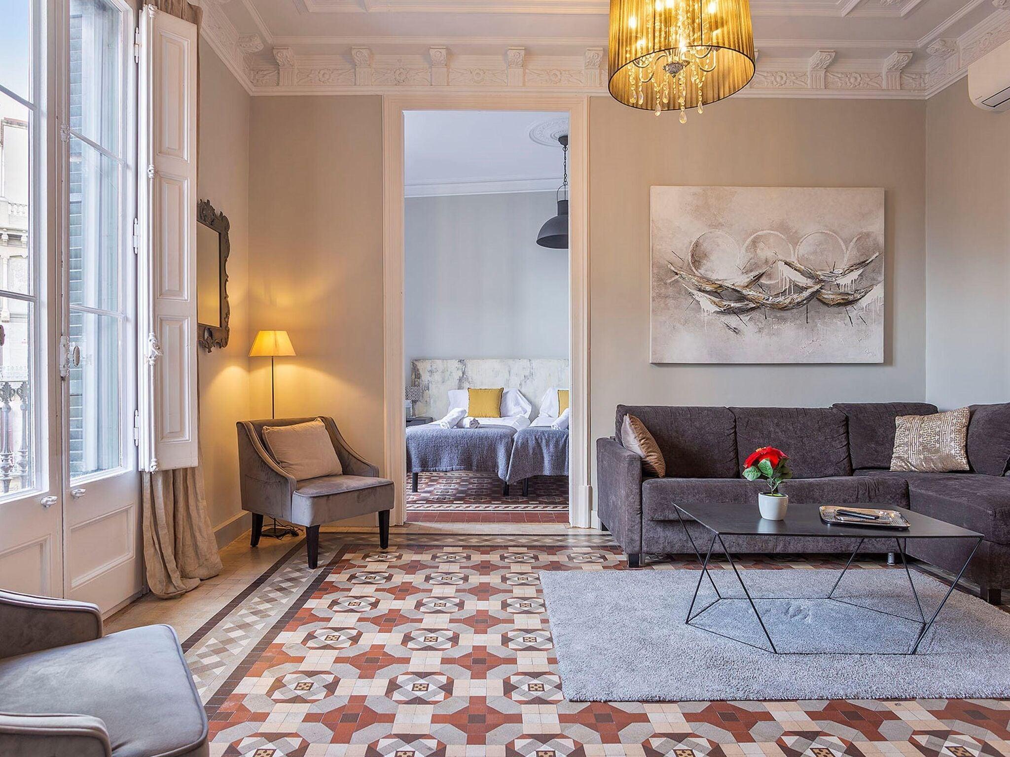 Luxurious Apartment For 7 People Recently Renovated In The Center Of Barcelona - Barcelona