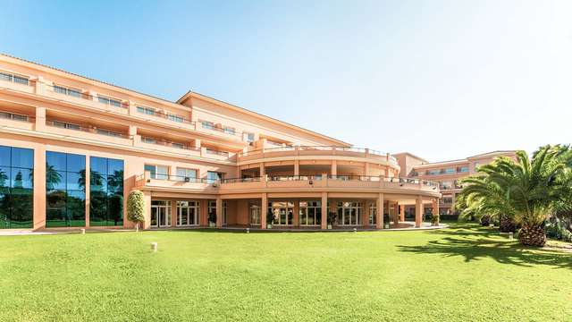 Hotel Alicante Golf & Spa - 亞利坎提