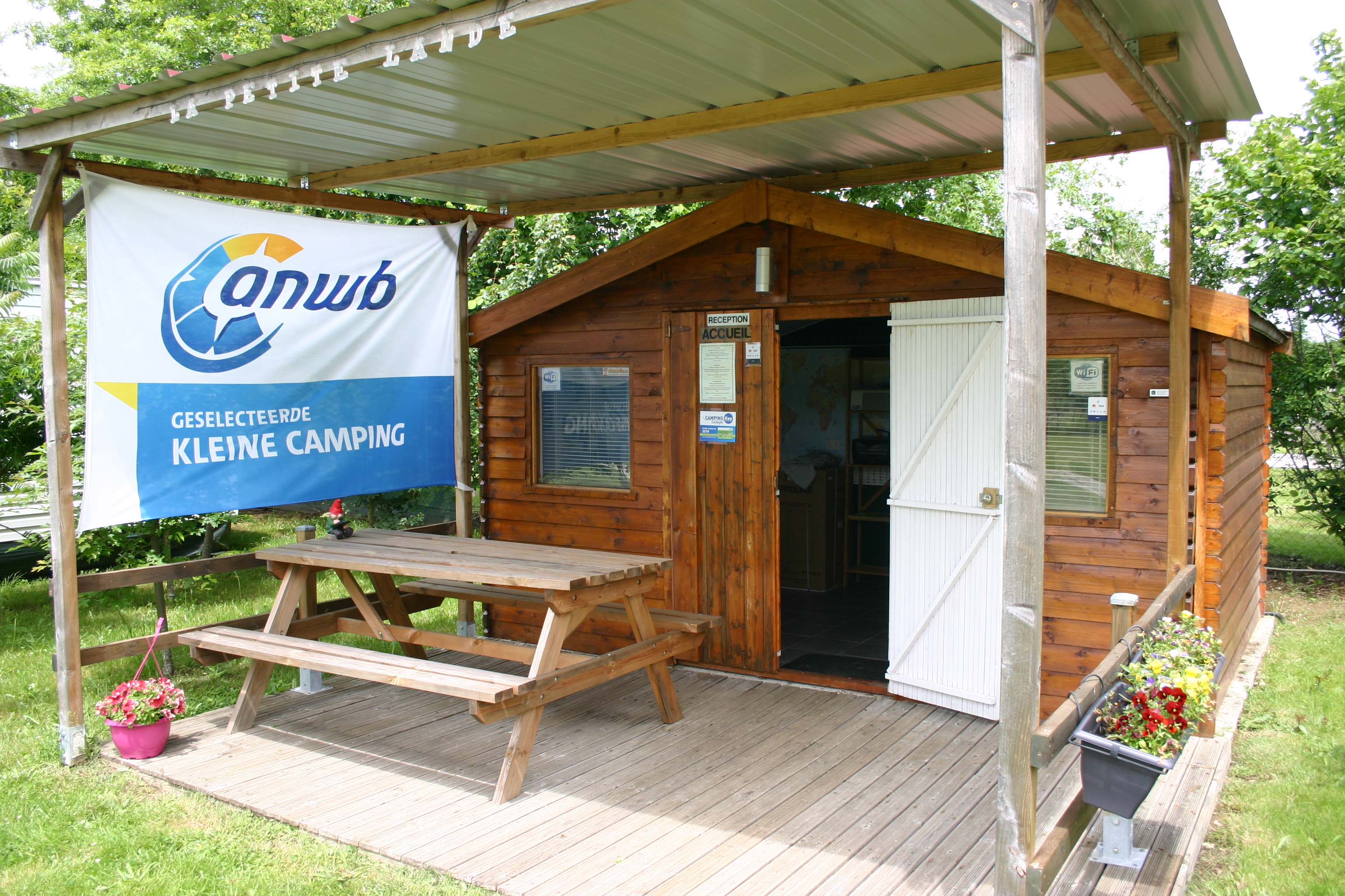 6 Emplacements De Camping Sur Herbe - Thiviers