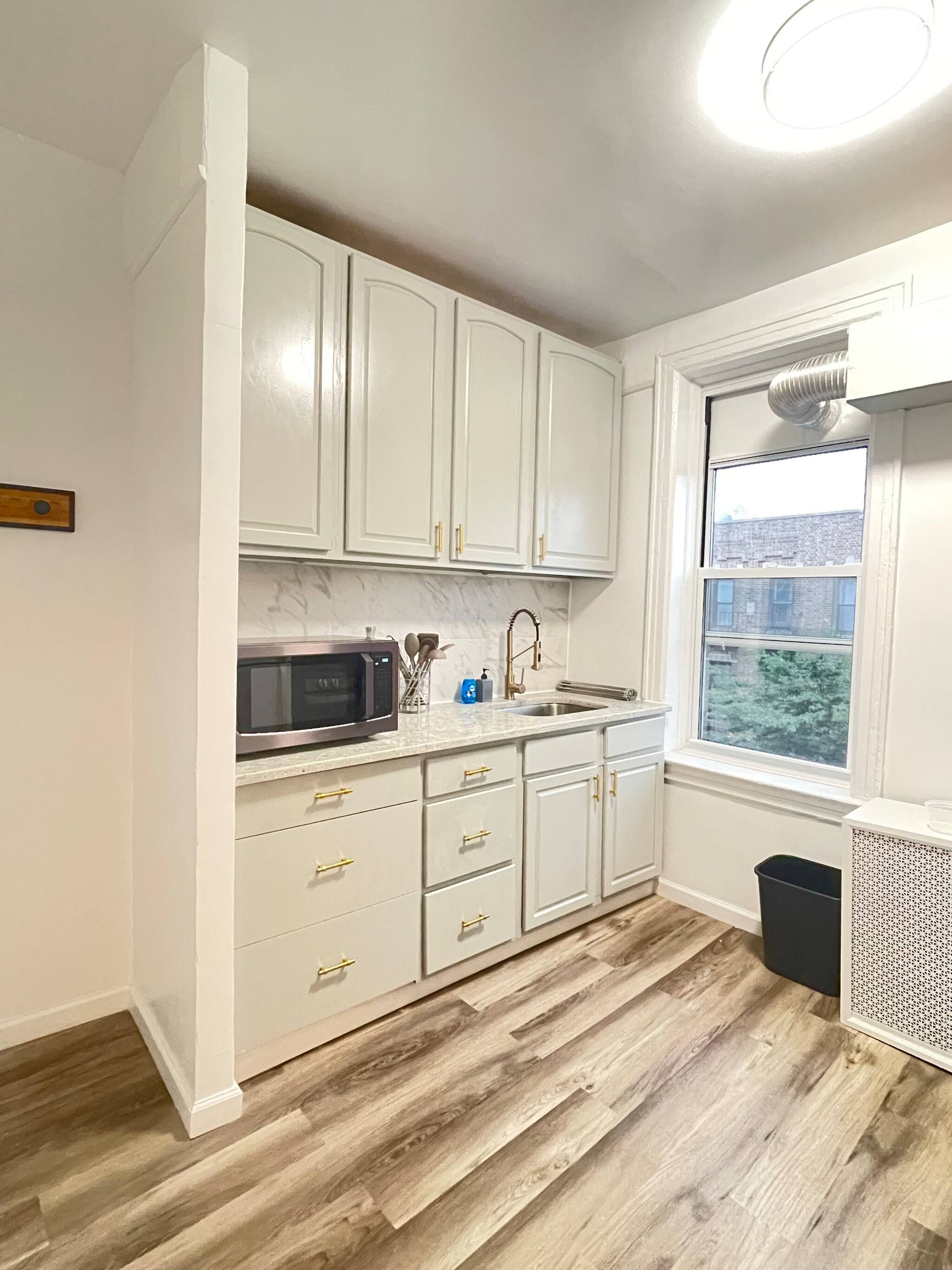Cozy Apartment In New York - Dongan Hills - Staten Island NY