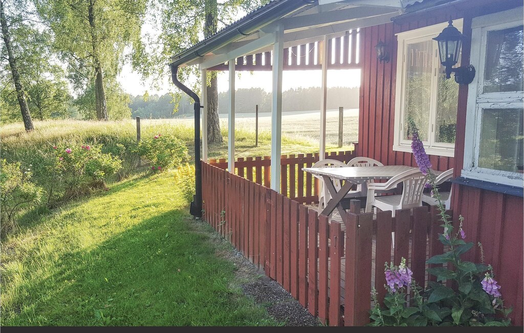 Beautiful home in vårgårda with wifi and 0 bedrooms - Vårgårda