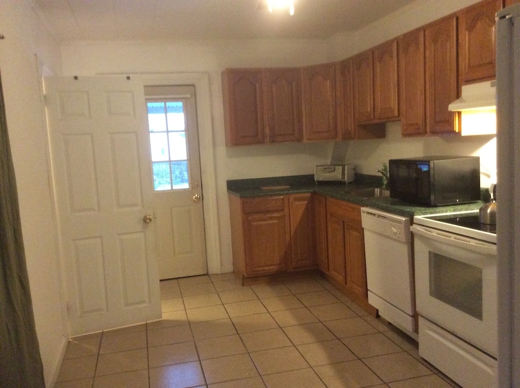 Great view 2 bedrooms duplex near scranton , casinos main street - Old Forge, PA