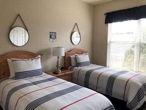 Lely resort golf course view - modern 3-bedroom 2-bath quiet 2nd floor end unit - Naples, FL