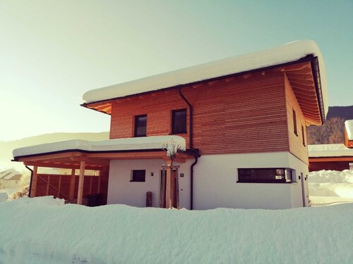 Haus bergheimat - großzügiges modernes ferienhaus in weißbriach mit garten - Weißensee