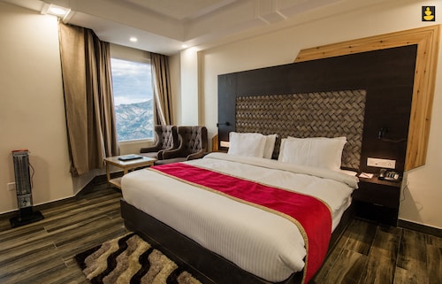 Livingstone mountain retreat chail premium room - Solan