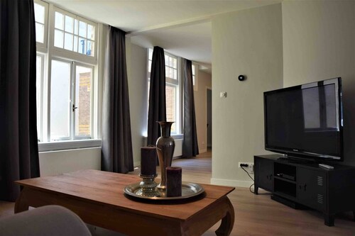 Newly renovated apartment in the city center - Scheveningen