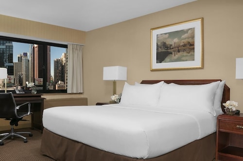 Everything you need for your nyc trip, leisure or business, king unit, parking! - New York City