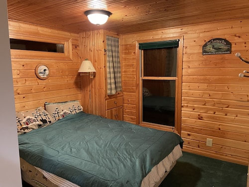 All seasons cabin getaway - Minnesota