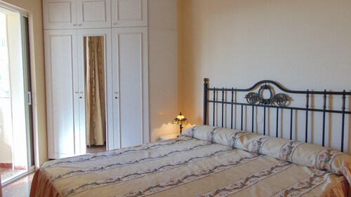 Plazamar 1-7-3 - one bedroom apartment, sleeps 2 - Torre del Mar