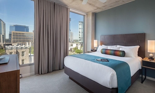 Cw austin resort | 1br king bed balcony suite - Austin, TX