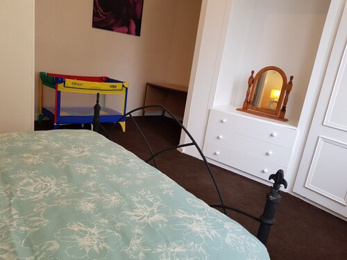 Vicarage lane 2 bed apartment - Blackpool