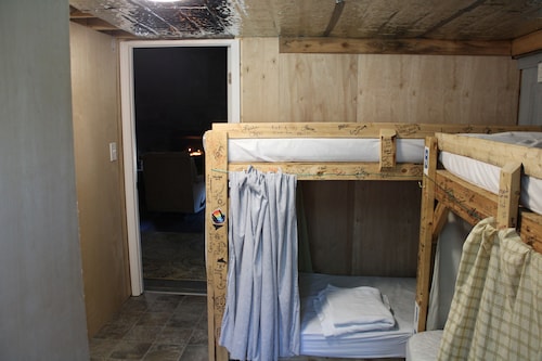 Private room w/private bath - Kentucky