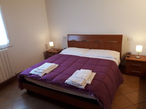 Appartamenti enrica 5 / just 400 m away from the sea , new flat for 5 people - Moneglia