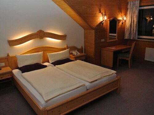 Standard einzelzimmer mit frühstück - hotel gruberhof - bed & breakfast - Innsbruck-Igls