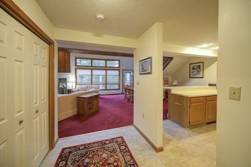 Cozy 2 bedroom 2.5 bath condo ideally located at the bretton woods resort! - Bretton Woods
