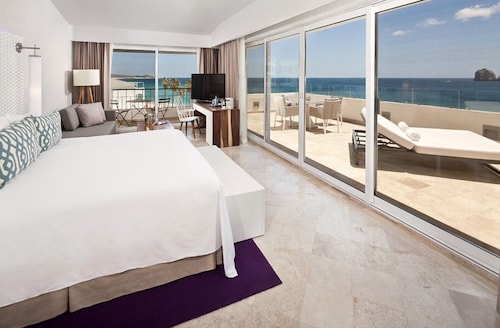 Rooms/suites available at the me cabo resort! - Cabo San Lucas