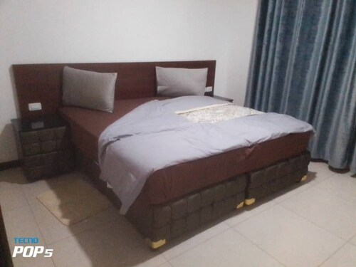 Convivial 4 bedrooms apart w/brand new furnitures & appliances - Kigali