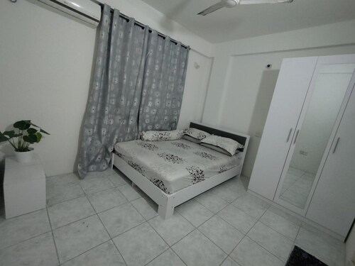 Private room at the heart of male city - Maldives