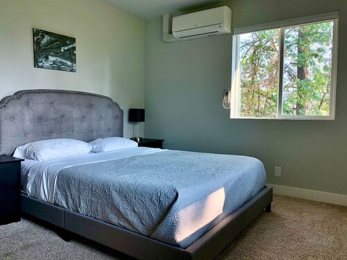 H placerville · h comfortable new condo close to wineries 30 days - Placerville