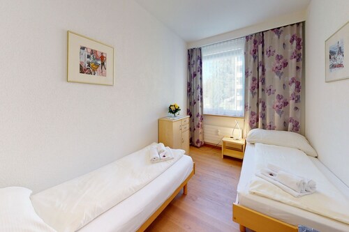 Ferienwohnung st. moritz für 1 - 5 personen mit 2 schlafzimmern - ferienwohnung - Pontresina