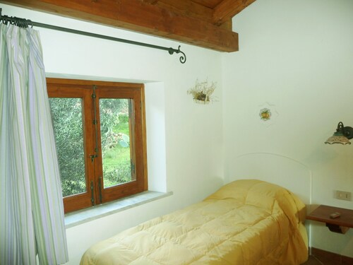 Romantic family-friendly suite with pool close to archaeological - natural parks - Bagheria