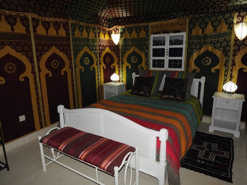 Villa l'orangeraie 1 tente familiale  berbère pour 4 personnes . - Maroc
