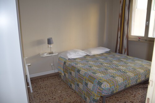 Grand appartement avec climatiseurs et wifi illimité - Viareggio