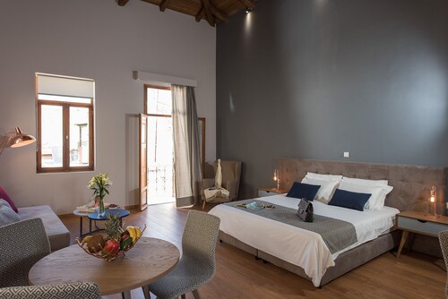 Bluebell luxury suites - Chania