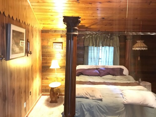 Come by our cabin on toledo bend! <br>new updated nightly rate!!<br>any night $165!!!! - Louisiana