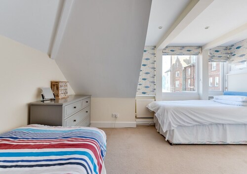 Cannon corner - three bedroom house, sleeps 6 - Aldeburgh