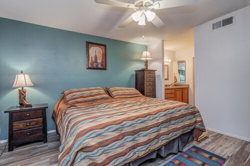 Flair du condo sud-ouest -2 chambre à coucher 2 salles de bain au coeur de ventana canyon! - Tucson
