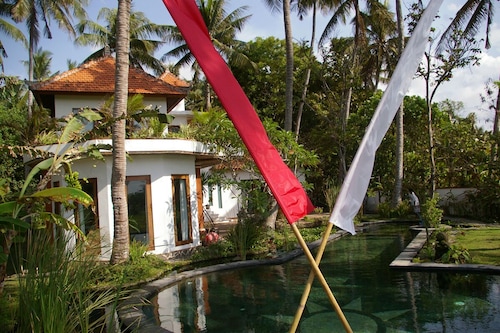 Villa de luxe 5 pax par candi dasa, piscine 20 mtr, vues sans fin ricefield / ocean - Bali
