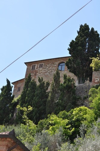 Independent house large terraces & spectacular views in center w. parking - Montepulciano