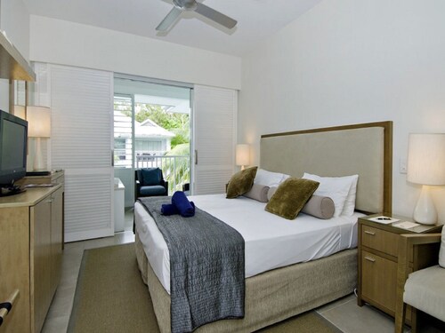 Beach club port douglas 3 bedroom luxury apartment - Port Douglas