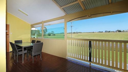 Billy's beach house - Bundaberg