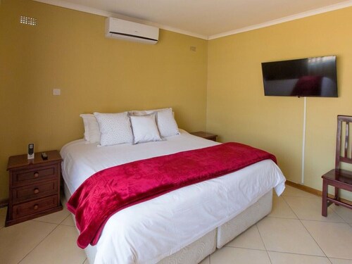 Appartements entièrement meublés de 2 chambres dans la banlieue verdoyante de harare. - Harare