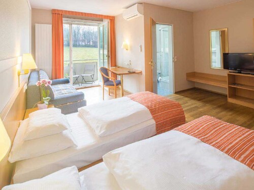 Chambre quintuple avec toilettes et douche - hotel classic - Fribourg-en-Brisgau
