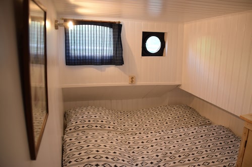 2 bedroom apartment on houseboat in center of rotterdam - Rotterdam