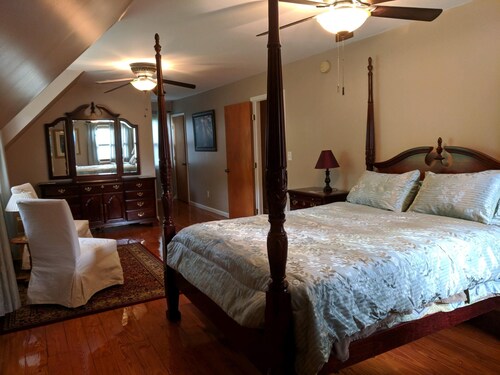 Country creekside with no cleaning fees - Watauga Lake, TN