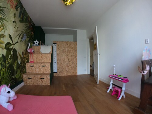 Fantastic family home, park & center walking distance, beach and amsterdam 20min - Haarlem