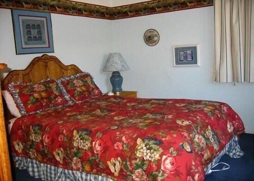 2 bedroom accommodation in june lake - June Lake