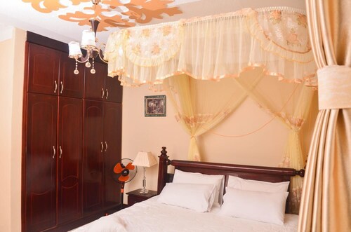 Jm furnished apartment - Kampala